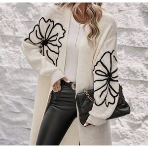 Ivory Cupshe Women's Sz M Long Sleeve Duster Cardigan with Black Floral Appliqué